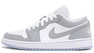 Jordan 1 Low White Wolf Grey WMNS